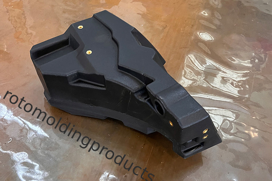ถังเชื้อเพลิงพลาสติกหลายแบบ Rotomolded สําหรับเบนซินและน้ํามันดีเซล สามารถปรับแต่งได้